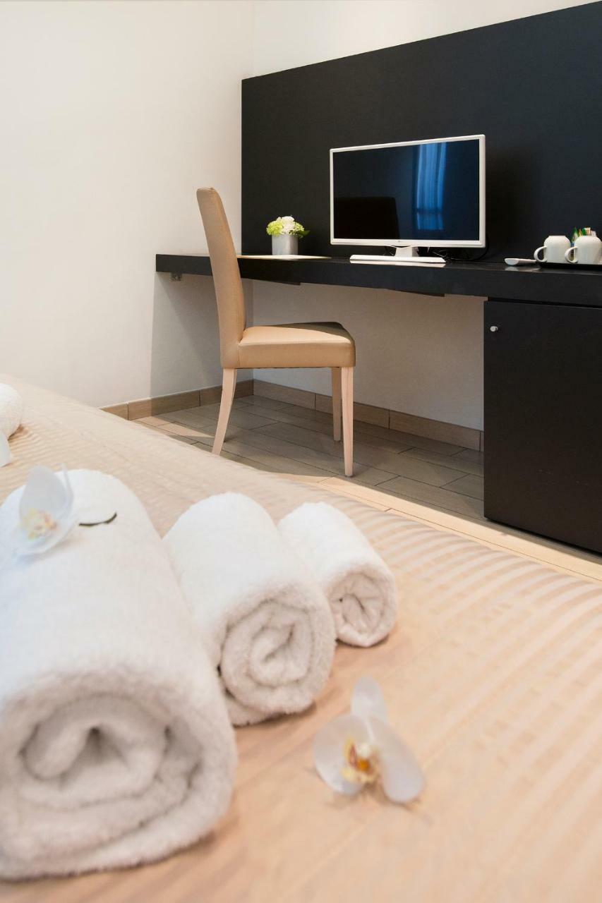 Hotel Fiamma & Spa Cesenatico Luaran gambar