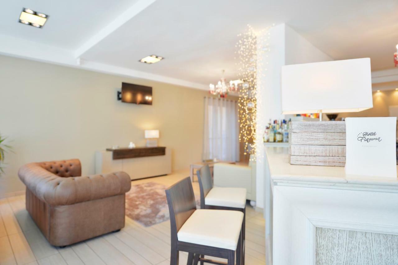 Hotel Fiamma & Spa Cesenatico Luaran gambar