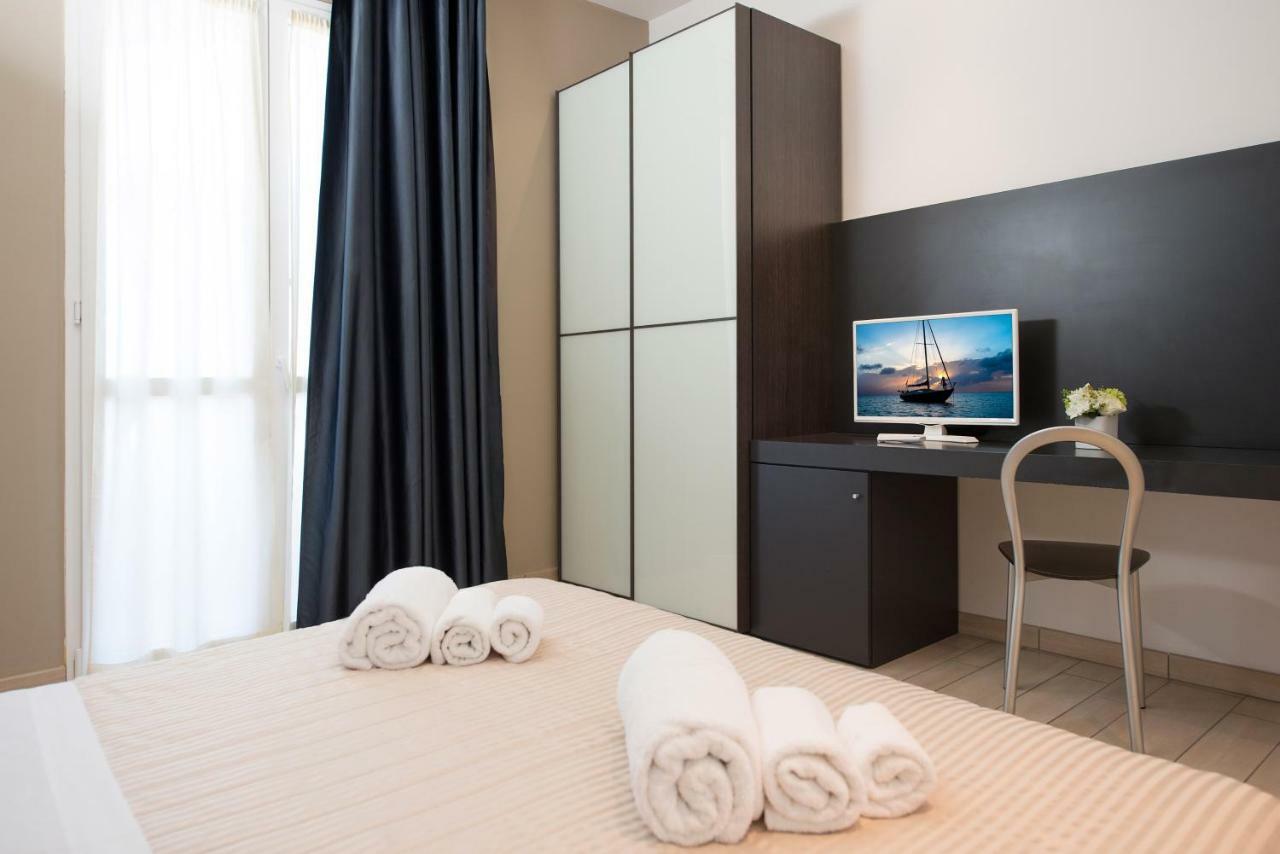 Hotel Fiamma & Spa Cesenatico Luaran gambar